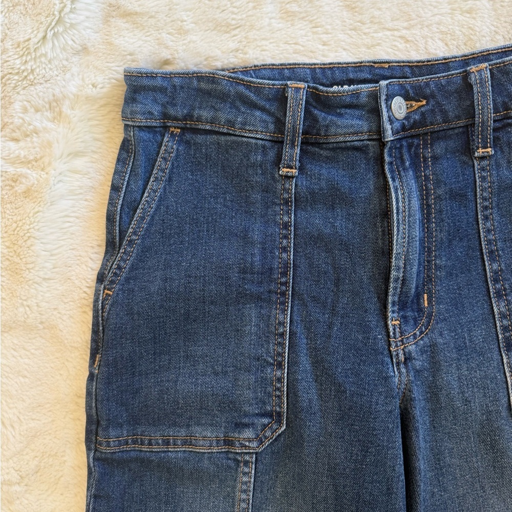 OLD NAVY JEANS HIGH RISE OG LOOSE MEDIUM WASH DENIM SIZE 8 - Picture 4 of 9